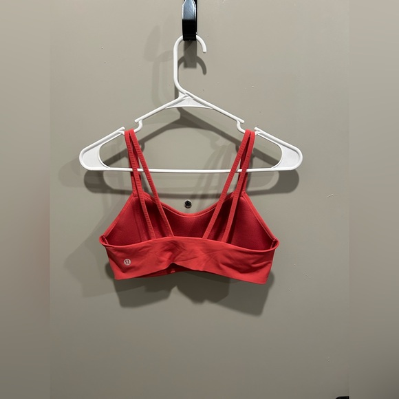 Lululemon like a cloud a bra b/c - Picture 2 of 3